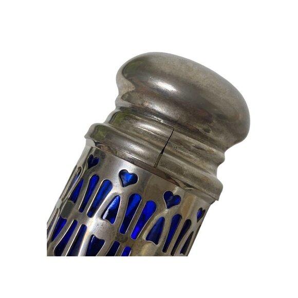 Vintage Salt and Pepper Shakers Blue Glass with Silvertone Overlay 2.75" high - Picture 5 of 8